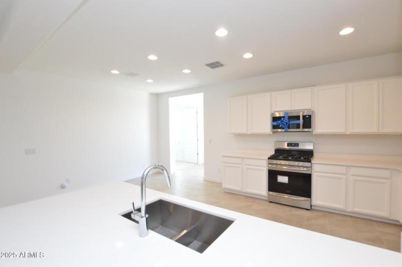 be378630-ca27-4ada-988d-5f16b8594c2b