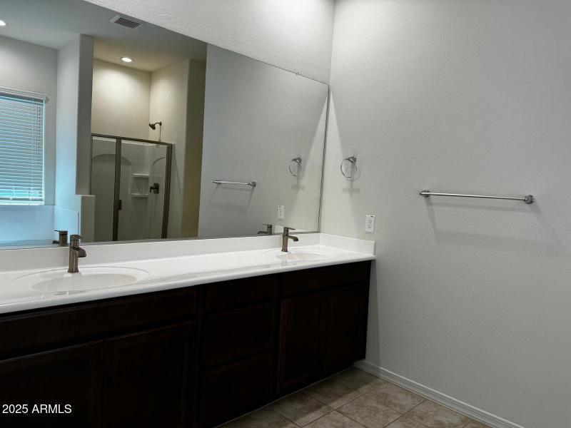 PHOTO-2024-08-18-22-05-00 (9)