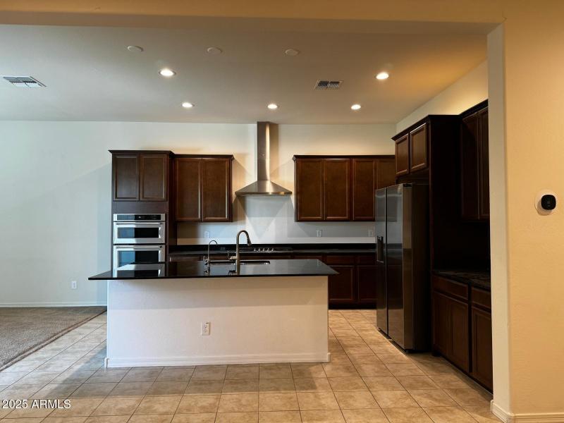 PHOTO-2024-08-18-22-05-02 (1)