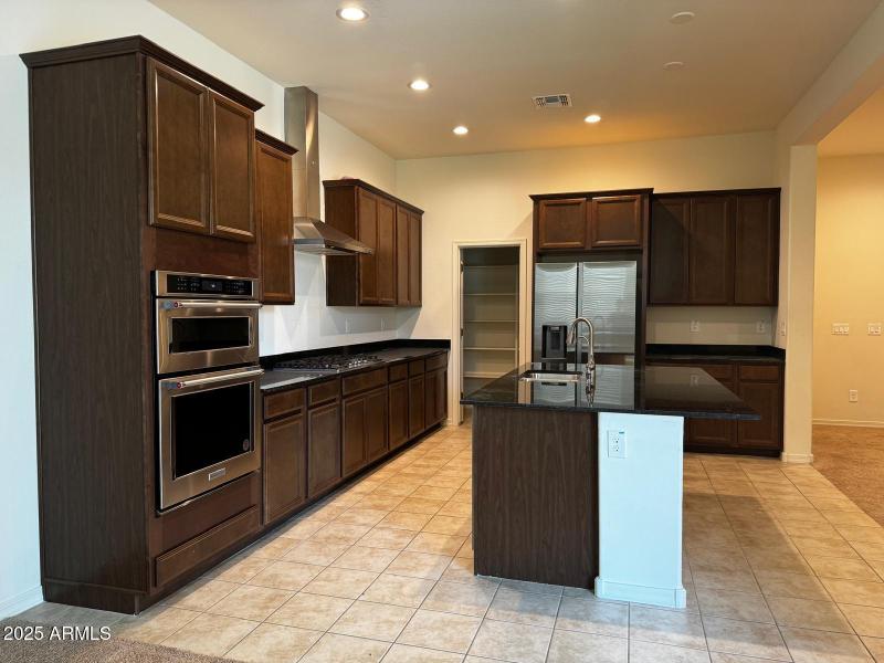 PHOTO-2024-08-18-22-05-02 (3)