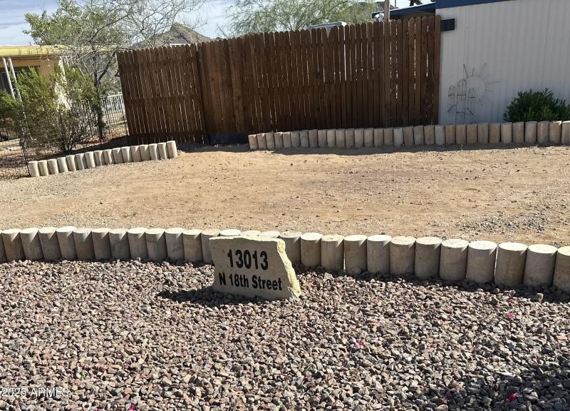 75105215004__F4AAFEFC-6E63-40A6-9C18-0C6