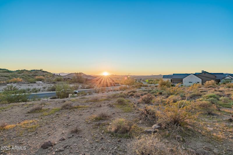 8962 W Roberta Ln (9)