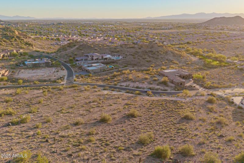 8962 W Roberta Ln (16)