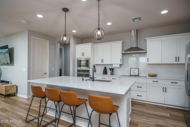 3) KITCHEN