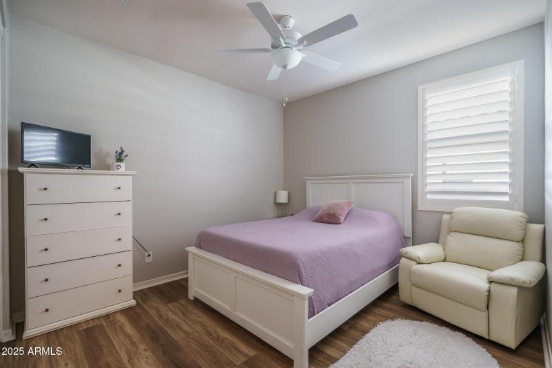 14) BED 3