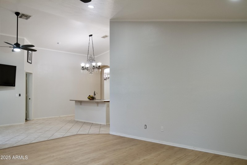 D8C9C98F-899A-4337-BC4A-421A0D5826A2_1_2