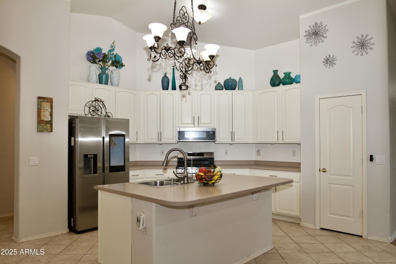 73838128-42A9-4032-A59F-4331CF3C6C9A_1_2