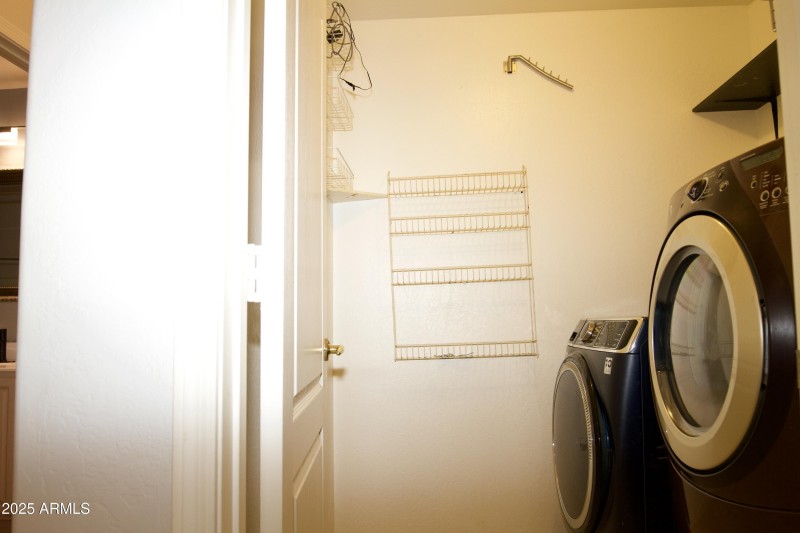 32AABF75-E4F7-47D3-8071-1ECC1CD693BF_1_2