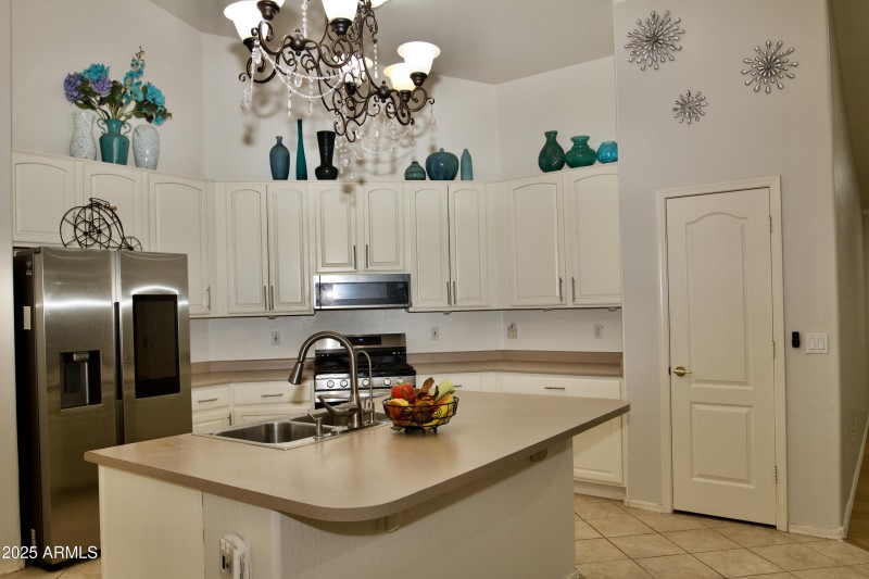 16104D60-3C32-4BA8-B845-04CE97FA4488_1_2