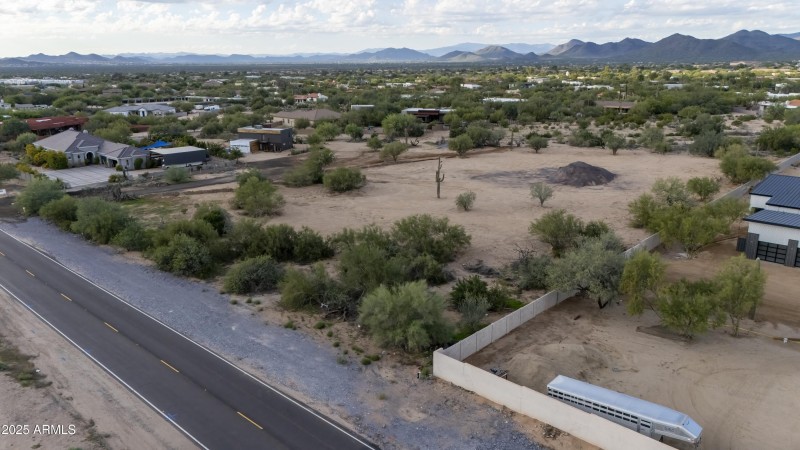 4) 64486-68fb8428d5094