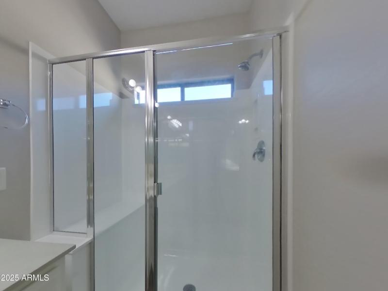 11_pc_9JgAQgHgZY_7C6ROJxR5u_layout_0