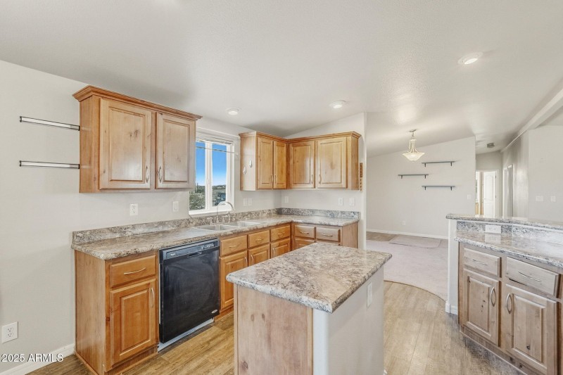 44-web-or-mls-ListerPros-9