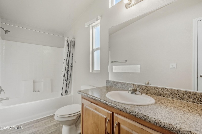 67-web-or-mls-ListerPros-32