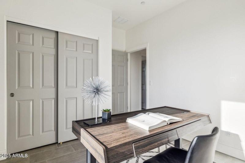 20250916025124858193000000-o