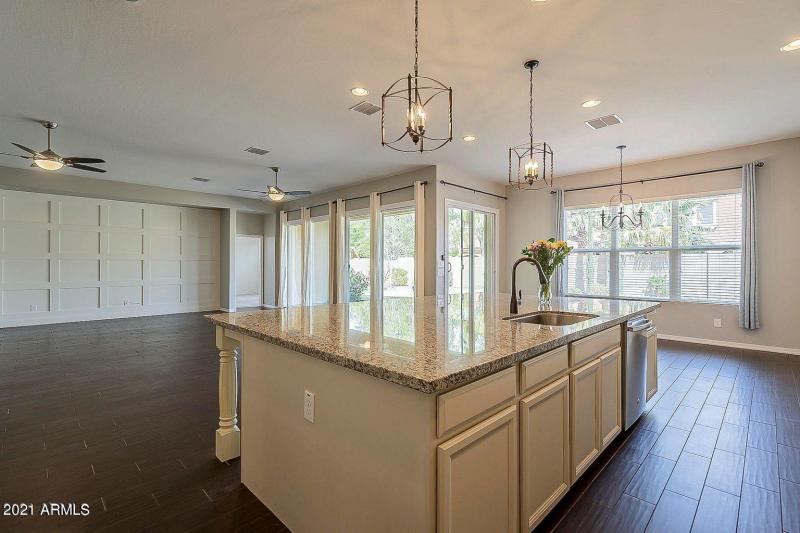 20210317185708438649000000-o