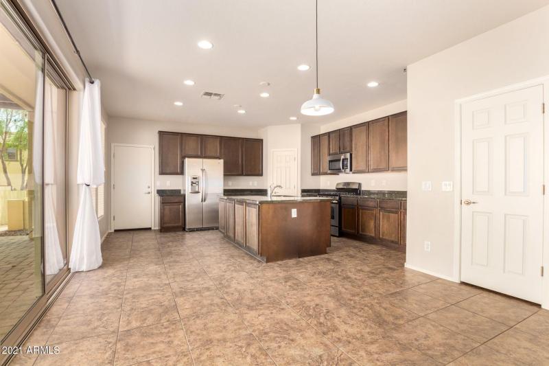 21051 W Wycliff Kitchen