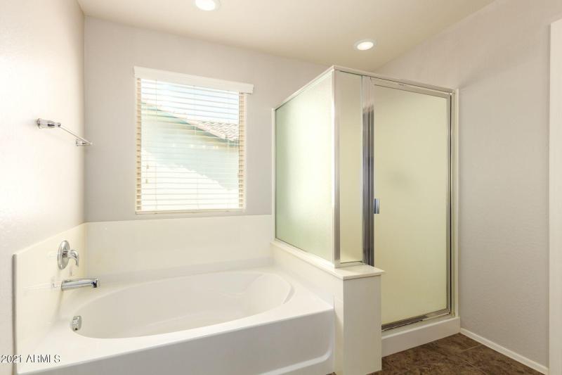 21051 W Wycliff Master Bath II