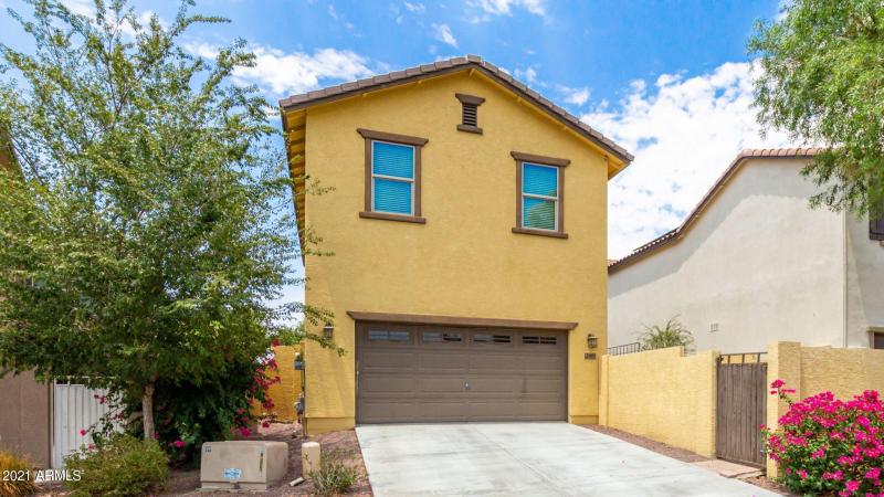 21051 W Wycliff Garage Entry
