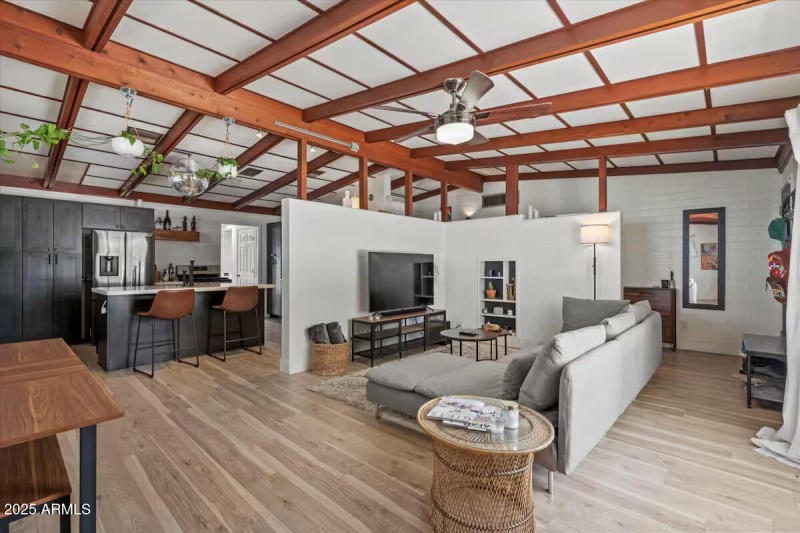 Glenrosa Living Room