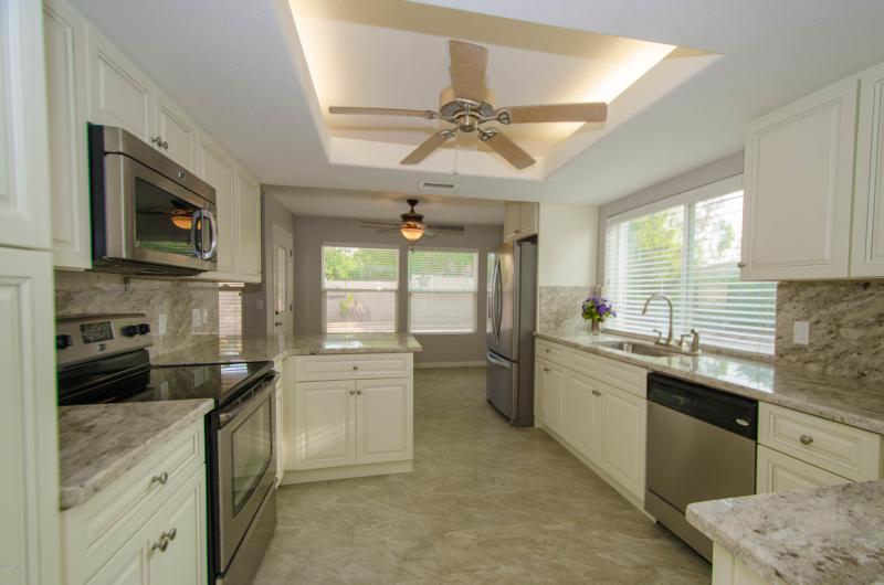 6528 E Paradise Lane (6 of 20)