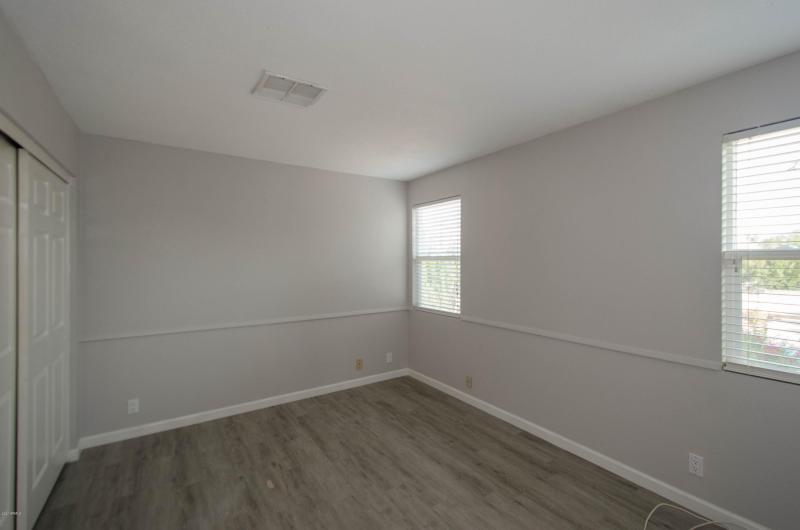 6528 E Paradise Lane (16 of 20)