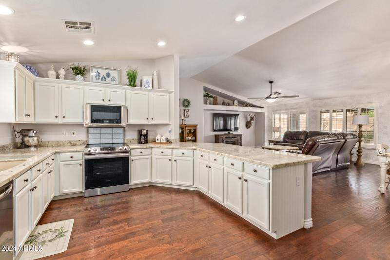 20bd7f184d87316d9f04d267c69d9b7d