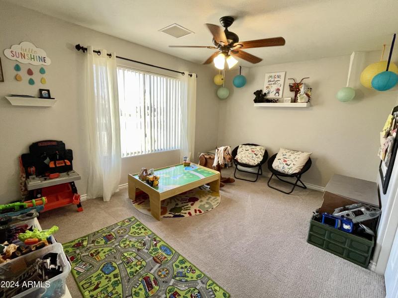 5E988231-07E8-4F41-B975-946FF7352256