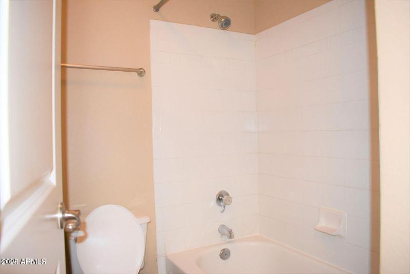 20220311220240977677000000-o