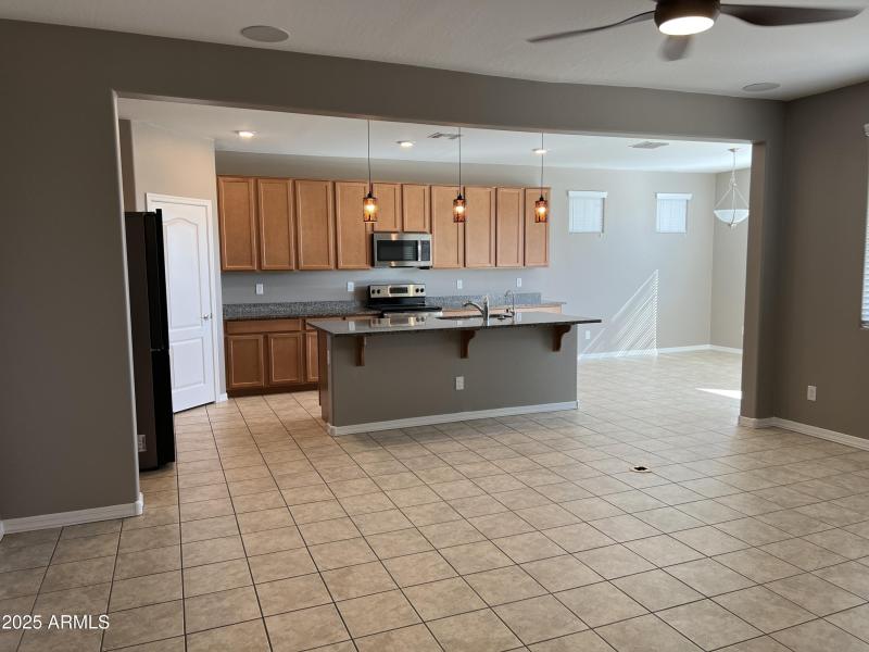 20251023_213501340_iOS