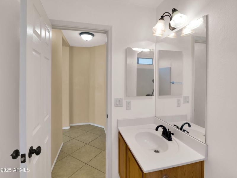 22-13620 N 82nd Lane-22