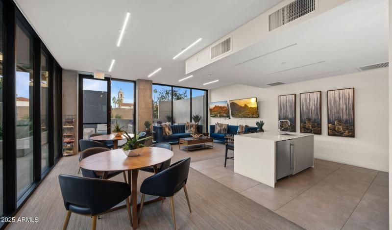 Resident Lounge