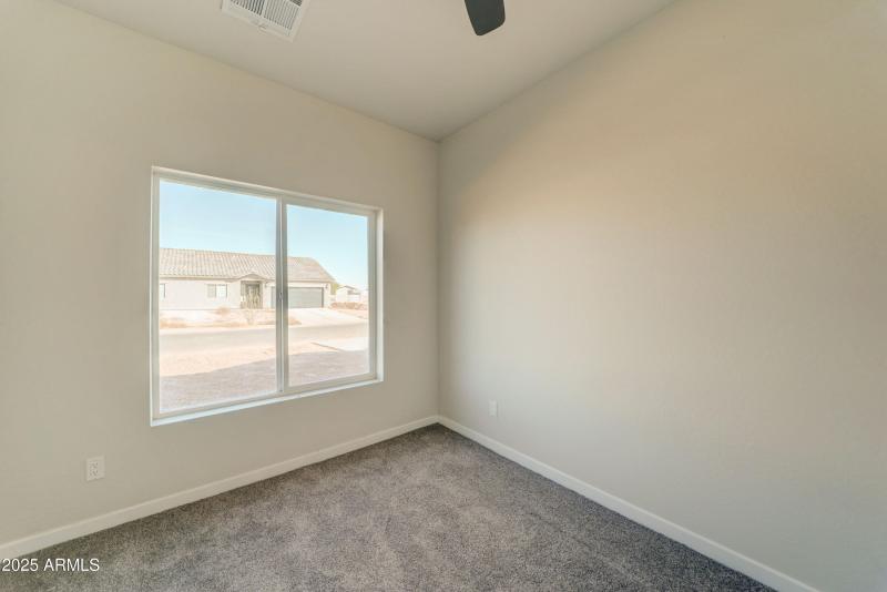 12503 W Cabrillo Dr-25