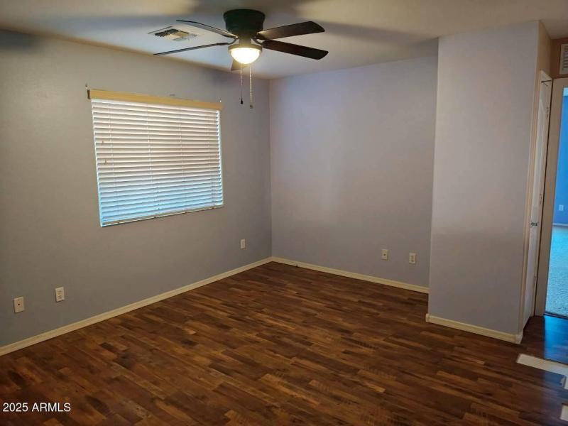 LINE_ALBUM_44944 Winter 114_251105_23