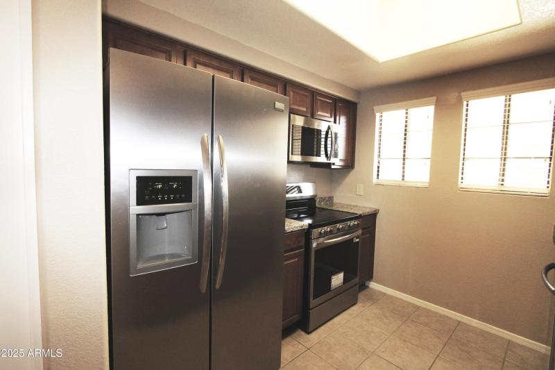 14 Kitchen