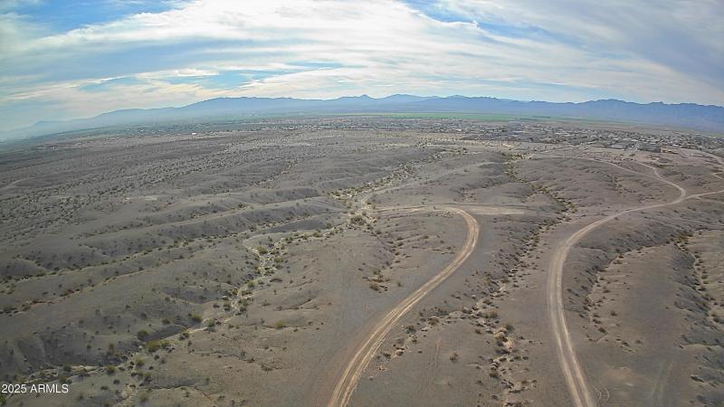 20251112_161137557_iOS