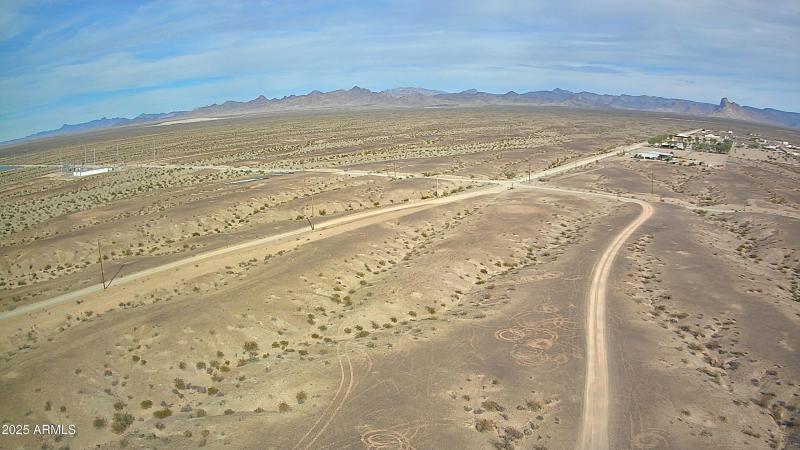 20251112_161140644_iOS