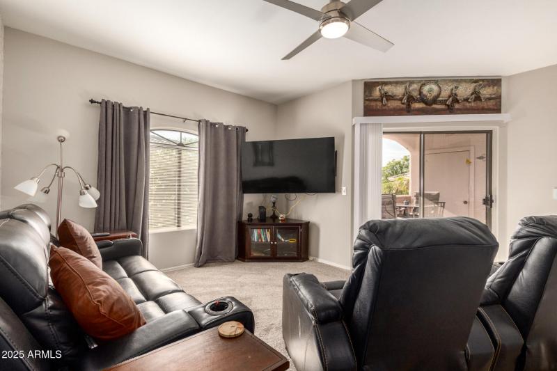 02 Indian School 230