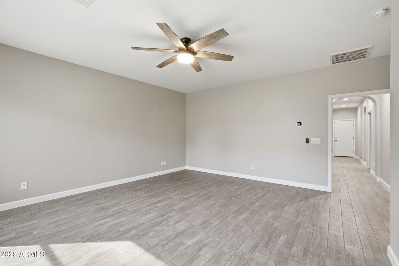 33-web-or-mls-033_ListerPros