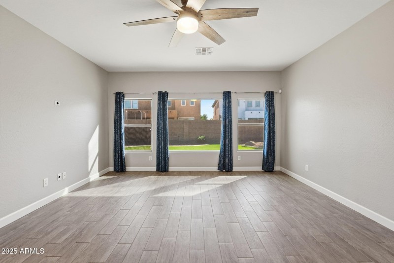 34-web-or-mls-034_ListerPros