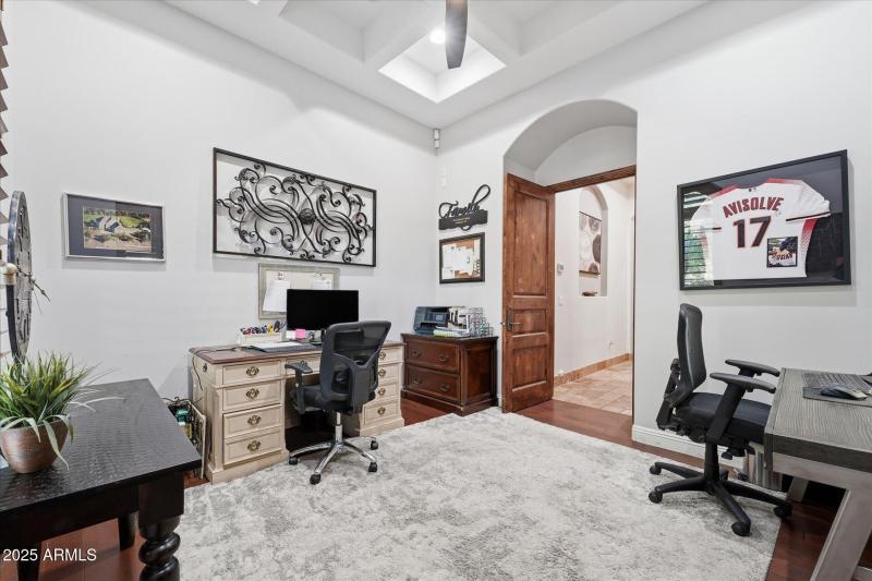 39-039-office