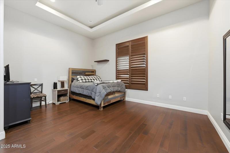59-059-bedroom-3