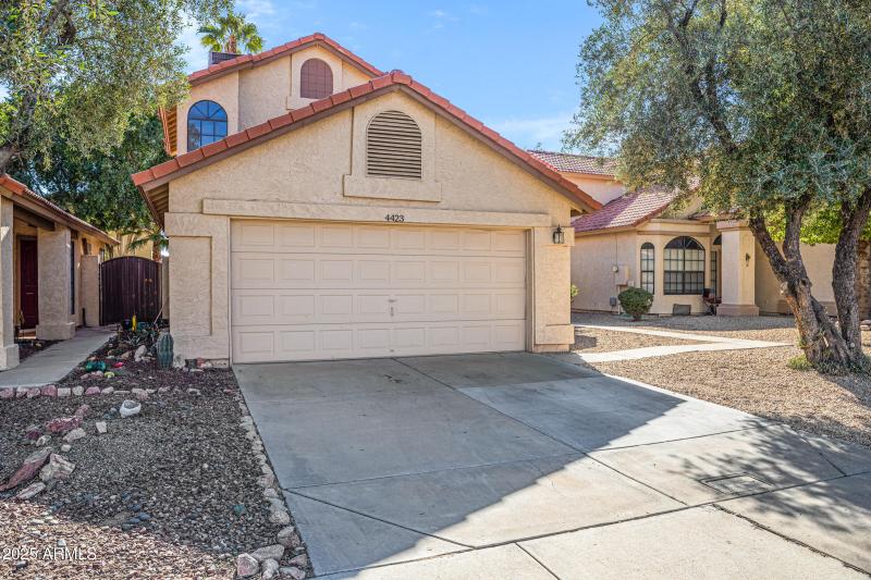 4423 E Amberwood Dr-2