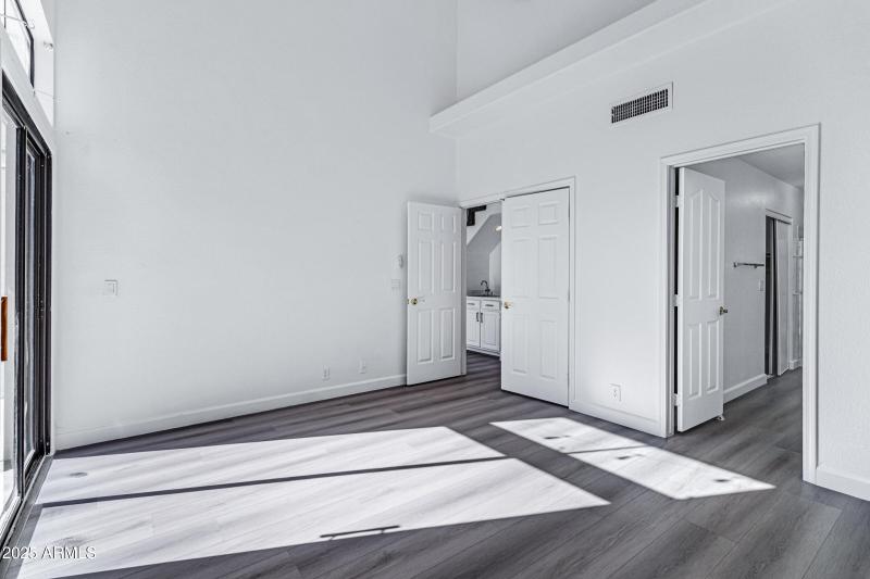 4423 E Amberwood Dr-22