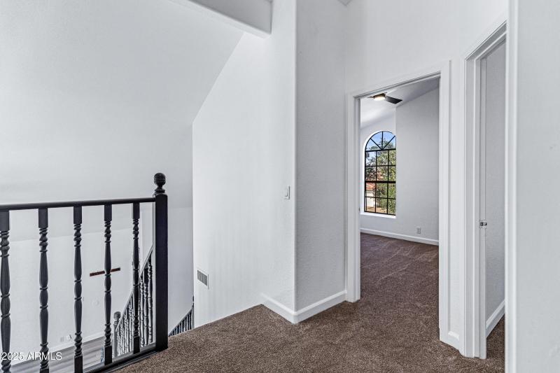 4423 E Amberwood Dr-26