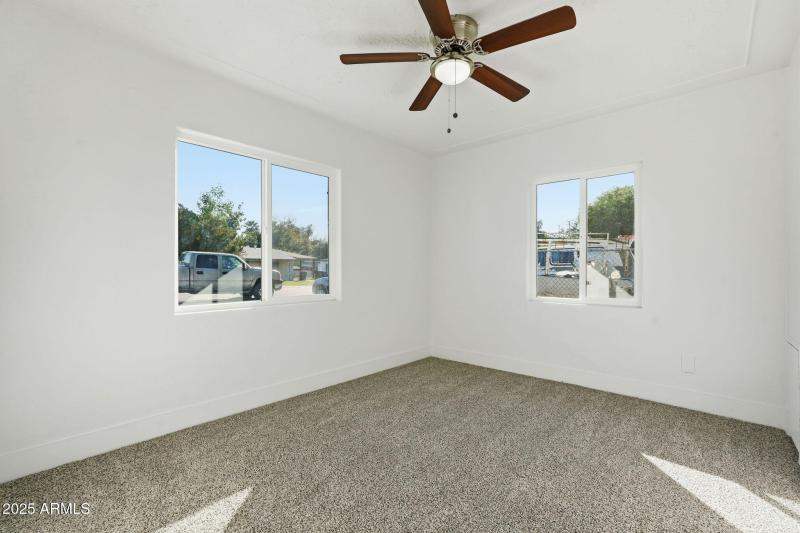 24-web-or-mls-027_ListerPros