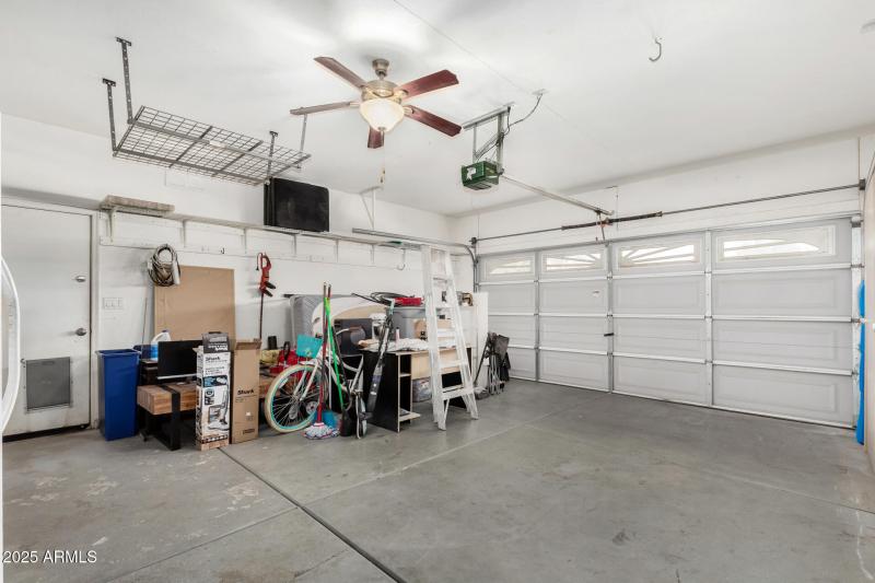 Garage 1