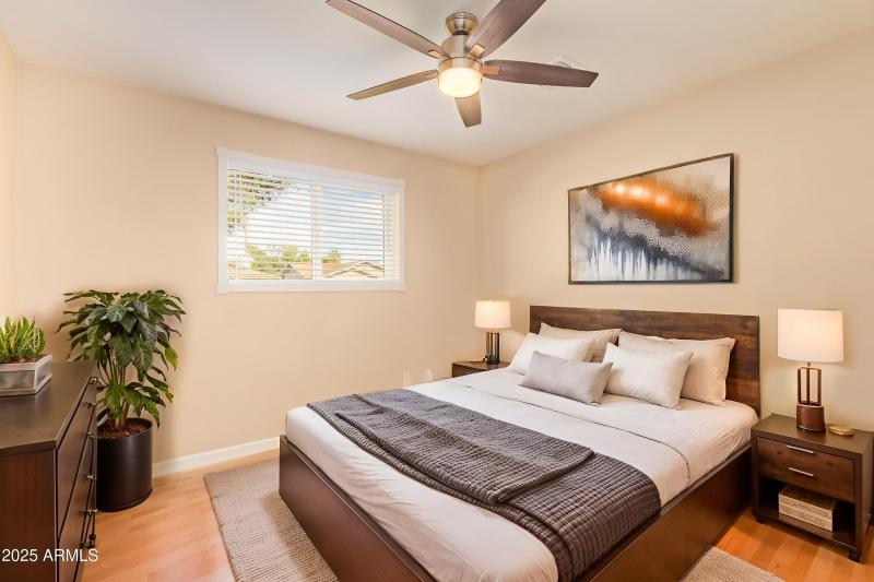 29-Pebble-Beach - Bedroom - Industrial -