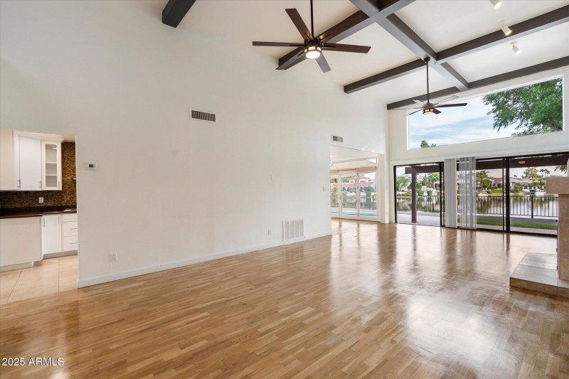 1st floor Great Room #4