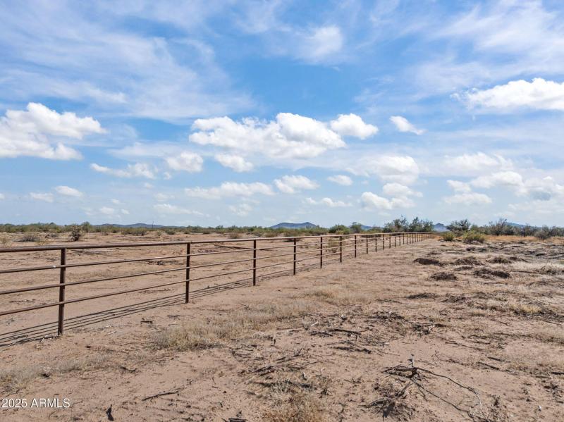 13-web-or-mls-DJI_20251111135846_0216_D