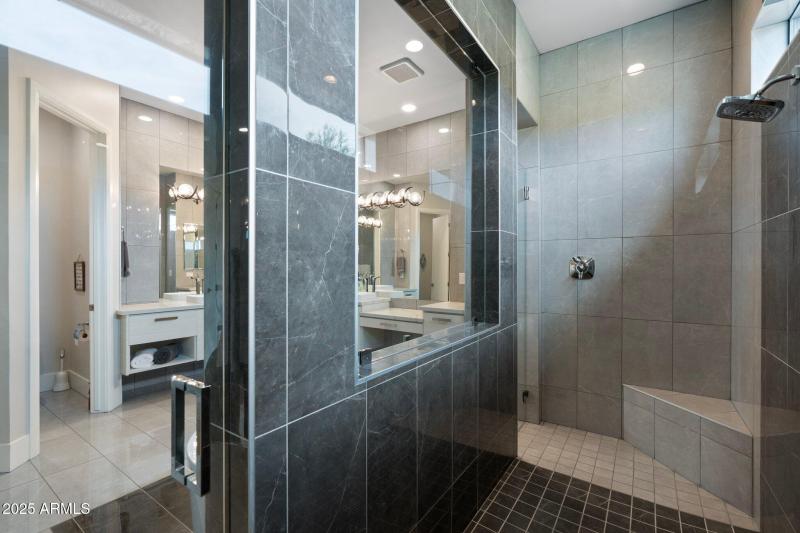 48-web-or-mls-DSC09175